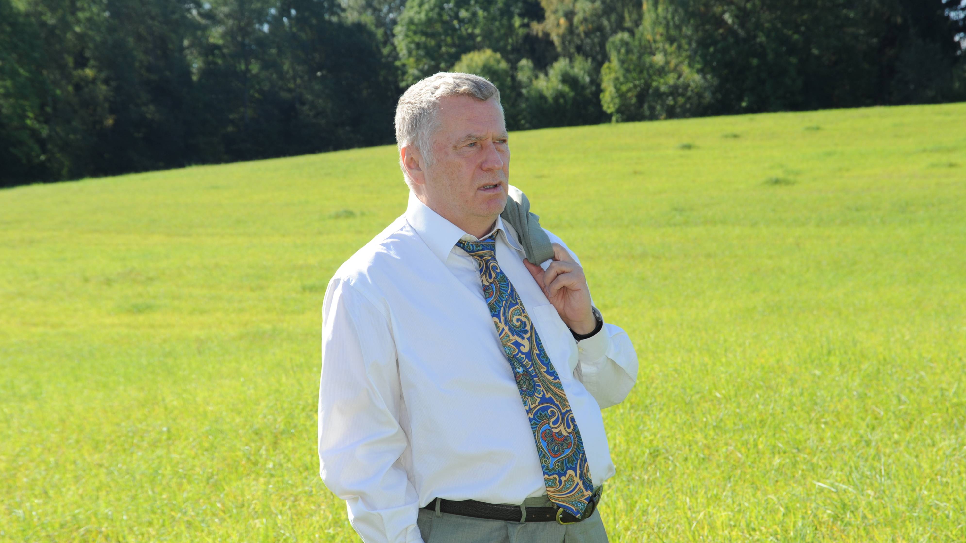 ПАМЯТИ ЖИРИНОВСКОГО смотреть онлайн