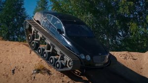 Bentley на гусеницах и нелегалы: чем закончился рейд по гаражам в Петербурге