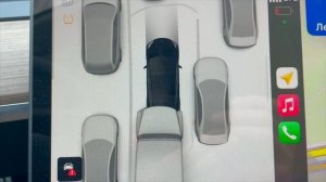 Соблюдайте дистанцию в пробках)