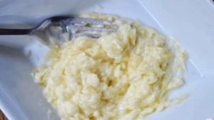 Хлеб с сыром и чесноком в духовке