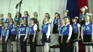 "ВМЕСТЕ ВЕСЕЛО ШАГАТЬ"  Младший хор "РОДНИЧОК" ГБУ ОО ЗО "Нововасильевская СОШ №53"