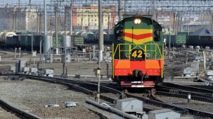 Из-за схода с рельсов маневрового локомотива в Ижевске задержаны два поезда