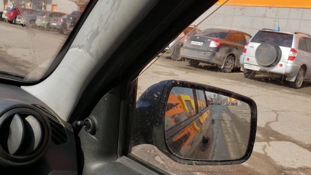 Движение задним ходом с поворотом на 90 градусов. смотреть онлайн