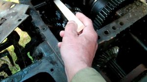 Починил трактор т-40.