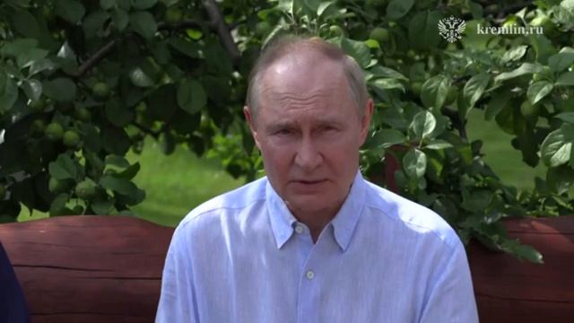 Путин: политический режим на Украине незаконен