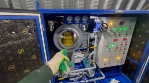 Миниатюрная дегазационная установка УВСМ-2/30К для сушки и дегазации трансформаторного масла