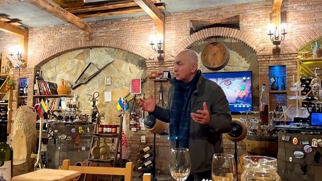 Грузия, Батуми, винный погреб Важи Давитадзе, Квалити Тур