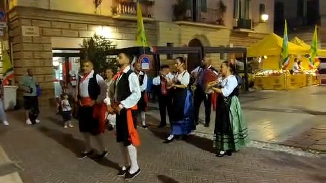 национальный танец Италия