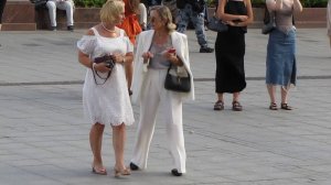 ❗ УЛИЧНАЯ МОДА в Москве. Как одеваются в Большой театр