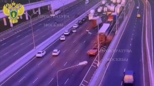 ‼️На 24-км МКАД произошло ДТП с участием нескольких автомобилей‼️