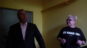 Глава Королева проверил состояние подъездов на Космонавтов, 12 и Королёва, 10А