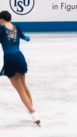 Олимпийская чемпионка по фигурному катанию Анна Щербакова