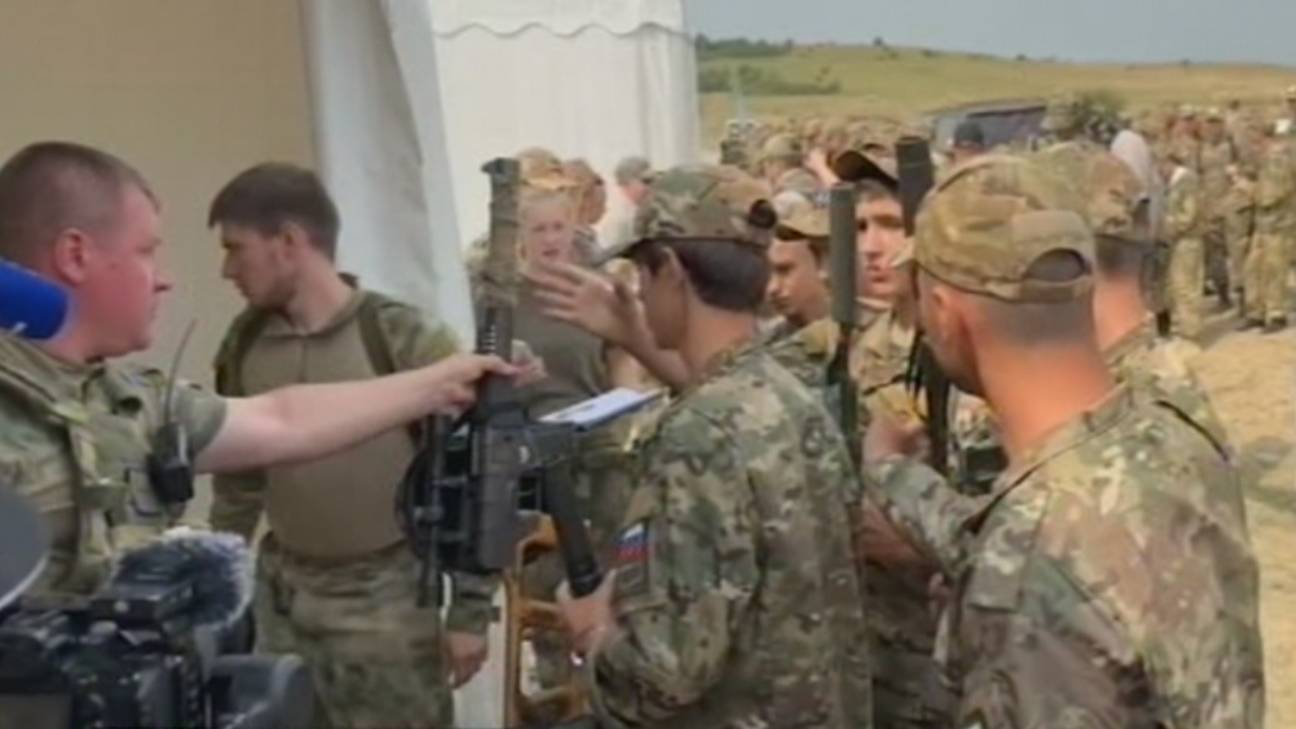 В Ставрополе в знании военного дела соревнуются больше 200 кадетов и юнармейцев