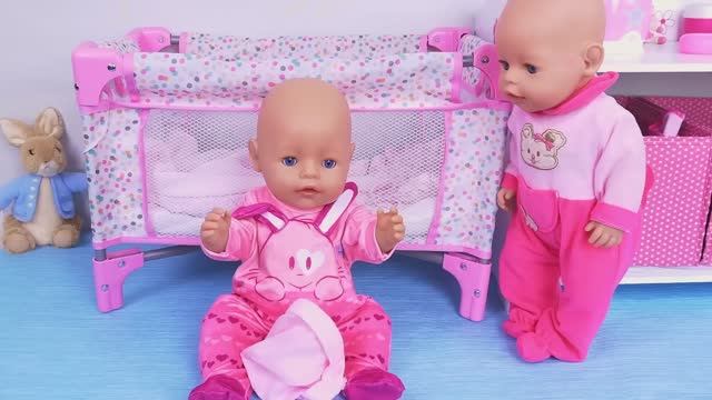 🍿 Куклы-близнецы Baby Born и их забавные истории в кукольном домике! ИГРАЕМ В КУКЛЫ