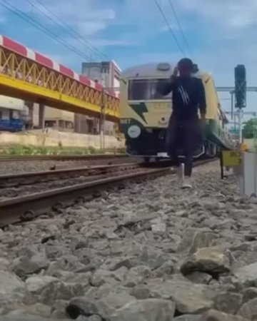 Тупые живут меньше😂