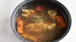 Холодец из свиных ножек в мультиварке