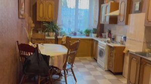 Обзор сталинки на Московском проспекте 8