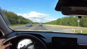 Почему современный таксист не может сам назначать цену и работать самостоятельно