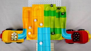 Два Самосвала, 100 шариков и горка - Горка для шариков.