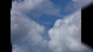 Под небом синим  - Автор музыка и поёт Эдуард Иконников