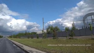 Застройка территории берега Волги вдоль набережной Гребного канала. Проекты ГК GloraX и Level Group