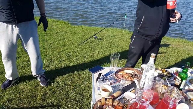 Празднование 75-летия ПОБЕДЫ 9 мая 2020 года в режиме covid19, Шашлыки Рыбалка Белый лебедь Тир смотреть онлайн