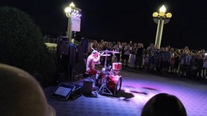 КОНЦЕРТ БАРАБАНЩИКА - АНАПА СЕГОДНЯ.