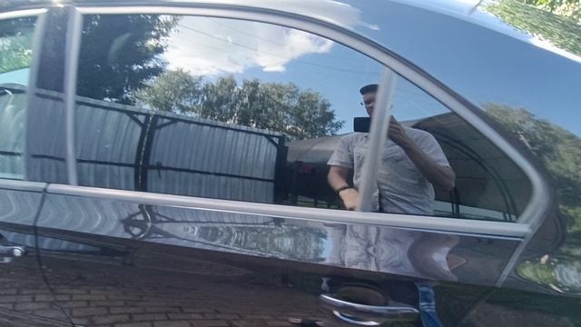 Автомобиль