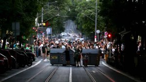 Протестующие в Белграде вышли на акцию против властей Сербии