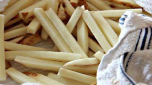 Хрустящий картофель-фри