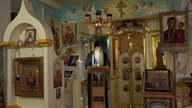 Обращайся к Пресвятой Богородице непрестанно, кто Богородицу почитает, Она всех покрывает от грехов. смотреть онлайн