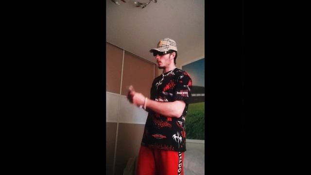 2иююйлляяяяяяхходддиллииимыыыходдиллииимыххходиллиитанннцеецевалиивесььденьь!!!!!!!!!!иииюля 2024 г.