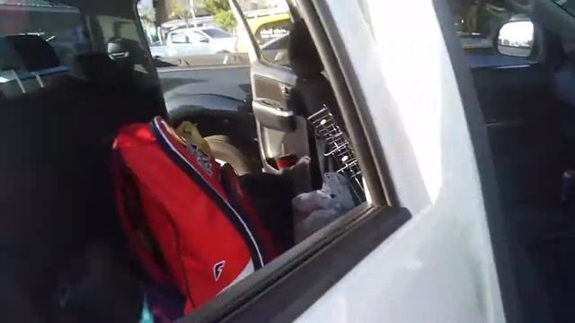 Маринуем шашлыки на парковке TESCO. Паттайя 2017 ч.1 смотреть онлайн