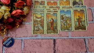 Какой мужчина вышел на связь? Что хочет вам сказать? | Гадание таро расклад