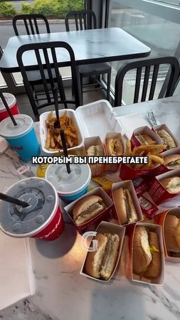 В одном интервью с Джеки Чана спросили : "Доволен ли он прожитой  жизнь?".
