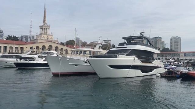 Путевые заметки из Сочи, Командировка и Поход на яхте в Черное море. Яхта Дмитрия Медведева. смотреть онлайн