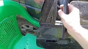 Как снять направляющую заднего правого стекла на пассате б3 универсал без снятия стекла.