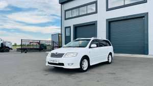 Toyota Corolla Fielder, 2005 год