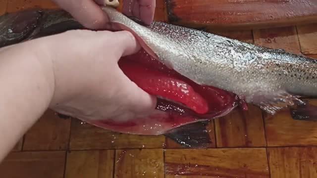 Продукты купленные на 20 долларов, на Рыбном рынке. смотреть онлайн