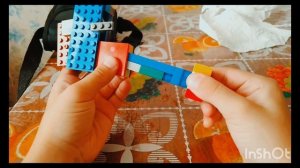 Привет в этом видео я показываю пистолет из lego и пластмассовый пистолет😁👍🏼