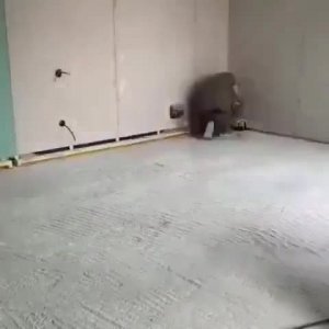 Ровный пол в доме.