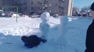 Слово пацана Дима на асфальте