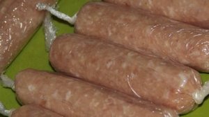 Домашние колбаски из фарша