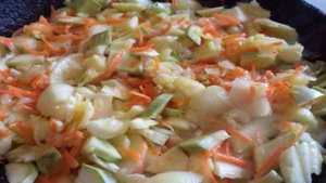 Икра из кабачков с морковью и луком