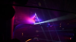 Цирк На Воде. 
"Cirque Du Soir"Шоу-Программа Алиса
в стране водопадов..