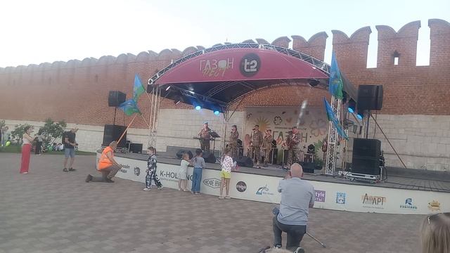 Группа Виа Крылатая гвардия