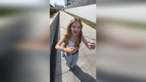 Мужчинам не смотреть при жене! Классные девчонки!) Где-то в видео, для Вас,сюрприз. Найдете?