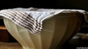 Фокачча с розмарином и морской солью