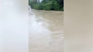 Автобус упал с моста в реку на Кубани