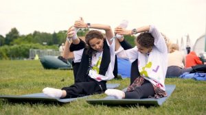 Как прошёл Международный день йоги на ВДНХ.